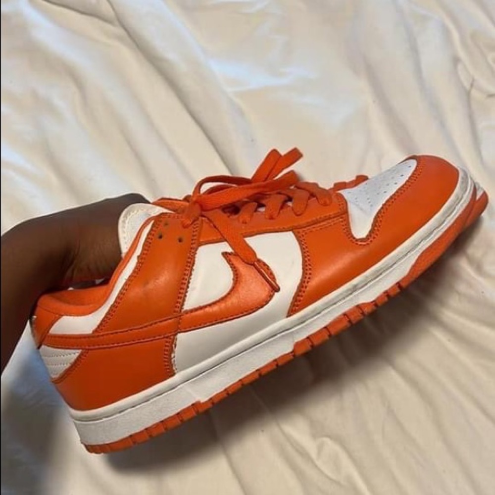 syracuse dunks